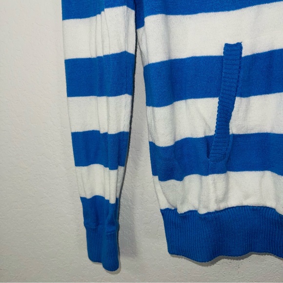 Vineyard Vines blue and white striped full front zipper hoodie size small - Picture 6 of 7